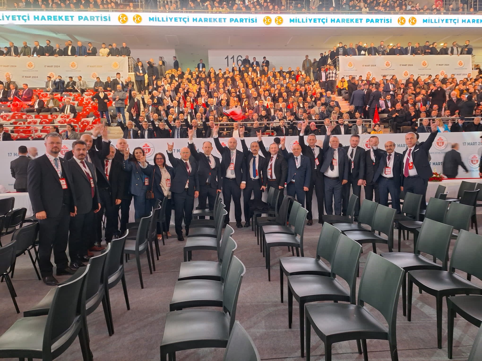 MHP Sakarya teşkilatları büyük kurultayda yerini aldı