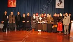 Anneler yarişti