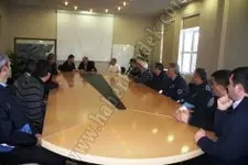 Haber: Hendek belediyesi’nde sözleşme sevinci - Öne Çıkan