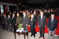Hendek i.h.lisesinden mehmet akif ersoy'u anma programi
