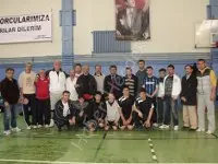 Haber: Hendek masa tenisi kupalari sahiplerini buldu. - Öne Çıkan