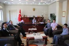 Haber: Hendek’te çocuklar koltuklari kapti - Öne Çıkan