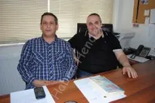 Haber: 27 yillik arkadaşlar ayni anda doçent oldu - Öne Çıkan