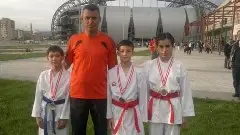 Hendek belediye karate takimindan üç madalya