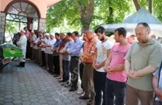 Haber: Emekli laborant dirikolu vefat etti - Öne Çıkan