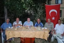 Haber: Mhp hendek yemekte buluştu - Öne Çıkan