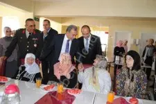 Haber: Vali büyük huzur evi yaşlilarini unutmadi - Öne Çıkan