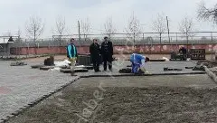 Yeni yüzyil ilköğretimde kilitli parke çalişmasi