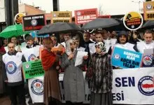 Haber: öğretmenler eylem yapti başörtüsüne özgürlük istedi - Öne Çıkan