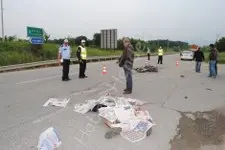 Haber: Kamyona çarpan motorsiklet sürücüsü hayatini kaybetti - Öne Çıkan