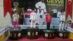 Haber: Hendek’li karatecilerden 27 madalya - Öne Çıkan