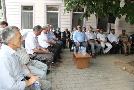 Haber: Selman dede dualarla anildi - Öne Çıkan