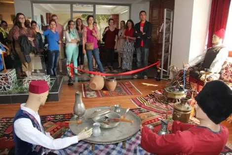 Haber: Amerikali öğrenciler hendek’e hayran kaldi - Öne Çıkan