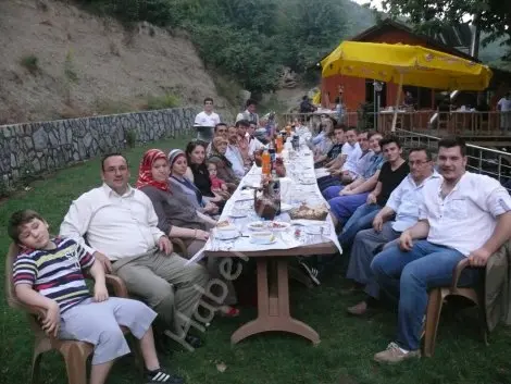 Haber: Hendek arçelik çalişanlari iftarda buluştu - Öne Çıkan