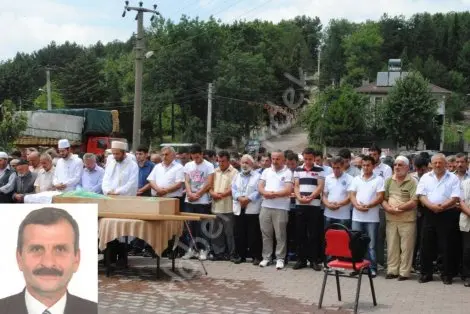 Haber: çamlicayeşiller muhtari osman dündarson yolculuğuna uğurlandi - Öne Çıkan
