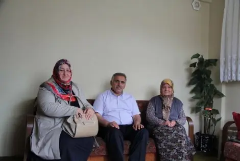 Haber: Inci’den umrecilere ziyaret - Öne Çıkan