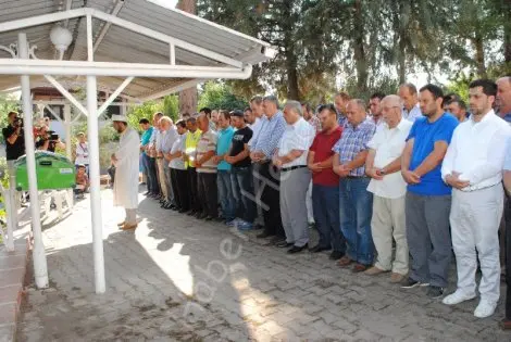 Haber: ömer gözyaşlari arasinda toprağa verildi - Öne Çıkan