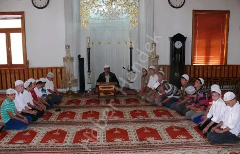 Haber: Hendek’te 5 bin 500 öğrenci kur’an öğrendi - Öne Çıkan