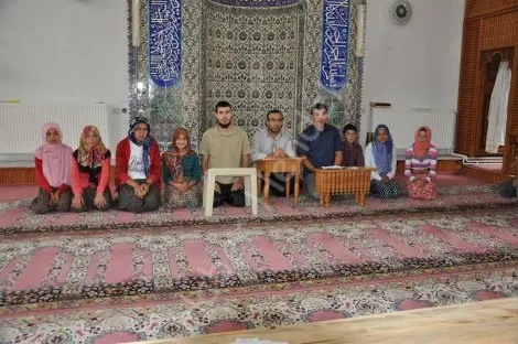 Haber: Dikmen’de yaz kur’an kursu yarişmayla sona erdi - Öne Çıkan