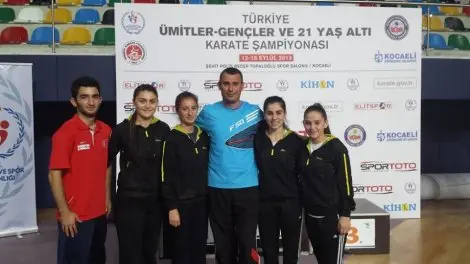 Haber: Hendekli karateciler dünya şampiyonasi yolunda - Öne Çıkan