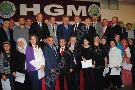 Haber: Bakan yazici hendekte sertifika törenine katildi - Öne Çıkan