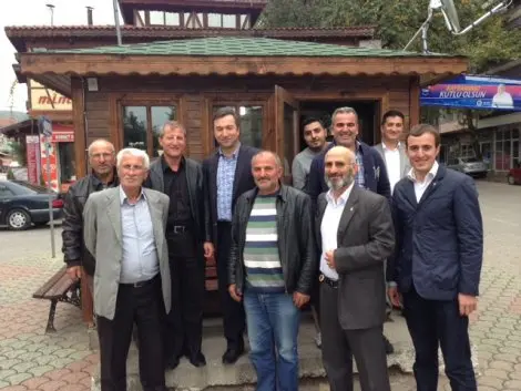 Haber: Bedir esnafla bayramlaşti - Öne Çıkan