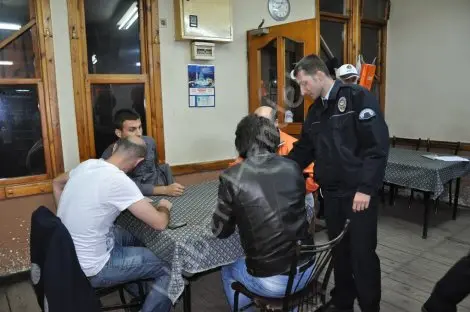 Haber: Hendek polisinden huzur denetimi - Öne Çıkan