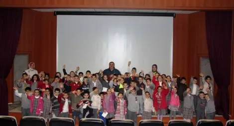 Haber: Yenimahalle ilköğretim öğrencilerinden hendek’imizi taniyalim ödevi - Öne Çıkan