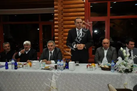 Haber: Spor kulübü temcilsileri bayraktepede buluştu - Öne Çıkan