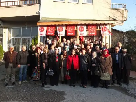 ünver’e miting gibi karşilama