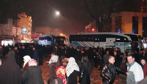 Haber: Hendekte umrecilere muhteşem uğurlama - Öne Çıkan