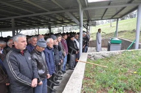 Haber: Genç yaşinda kalbine yenildi - Öne Çıkan