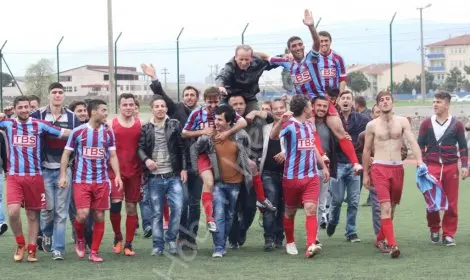 Haber: Hacikişlaspor bileti kapti - Öne Çıkan