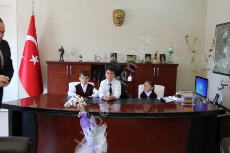 Kaymakamlik koltuğunu küçük hüseyin devraldi