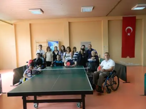 Haber: Engellere raket salladilar - Öne Çıkan