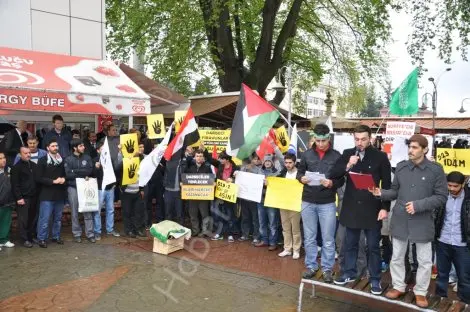 Haber: Anadolu gençlik derneği ve ihh hendek temsilciliği 529 kişininidama mahkum edilmesine tepki gösterdi. - Öne Çıkan
