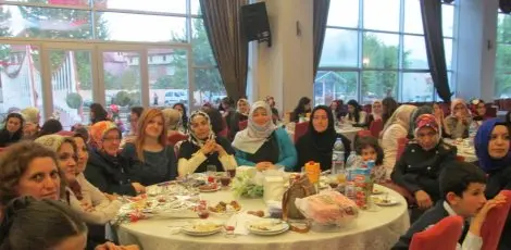 Haber: Hendek eğitim bir sen anneler gününü kutladi - Öne Çıkan