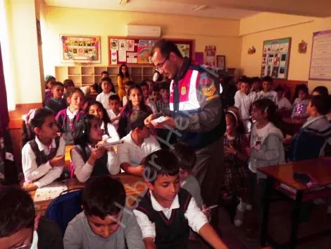 Haber: Jandarmadan trafik semineri - Öne Çıkan