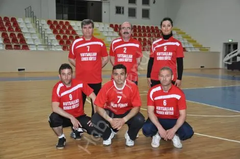 Haber: ş.mahmutbey ve esnaf sanatkarlar finale adini yazdirdi - Öne Çıkan