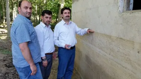 Haber: Ak partili vekiller hendek’te incelemede bulundular - Öne Çıkan