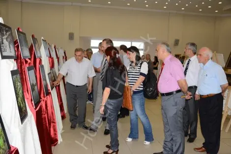Haber: Yağli boya , naht ve dijital fotoğrafçilik sergisi açildi - Öne Çıkan