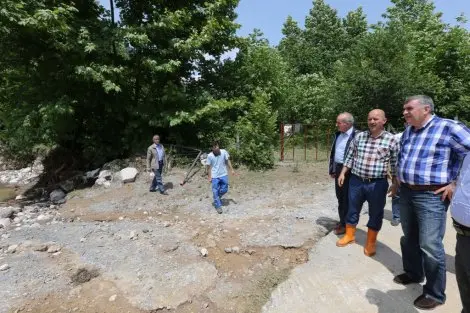 Haber: Büyükşehir yaralarin sarilmasi için çalişiyor - Öne Çıkan