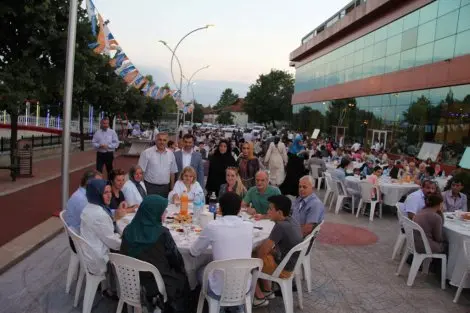 Haber: Ak parti hendek teşkilati iftarda buluştu - Öne Çıkan