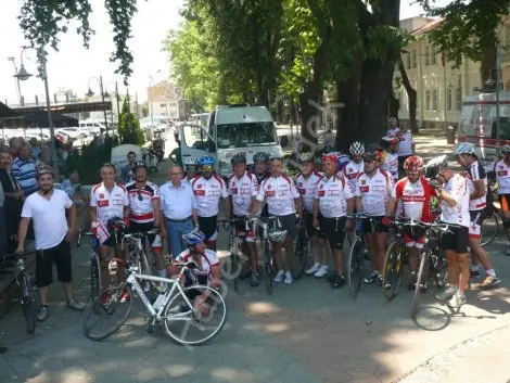 Haber: Pedallar hendek’tebuluştu - Öne Çıkan