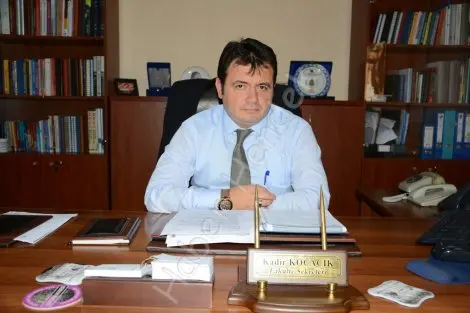 Haber: Kocacik ,fakülte sekreterliği görevine başladi - Öne Çıkan