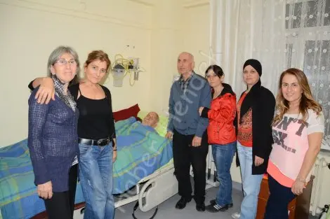 Haber: Asirlik çinar zekeriya dede başarili bir şekilde ameliyat oldu - Öne Çıkan