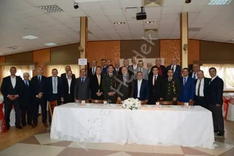 Haber: Hendek’te protokol bayramlaşti - Öne Çıkan