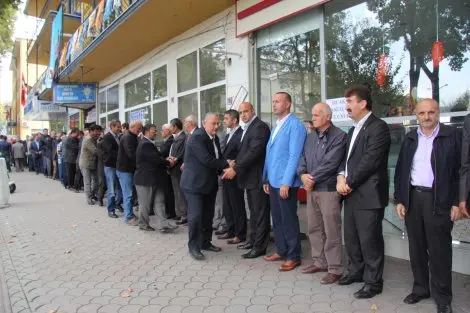 Haber: Ak parti hendek bayramlaşti - Öne Çıkan