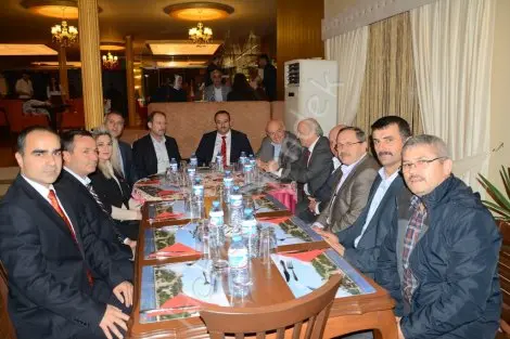 Haber: Kutluata’dan , delüx işletme sahibi baki’ye hayirli olsun ziyareti - Öne Çıkan