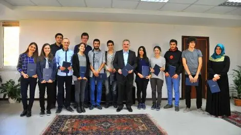 Haber: Rektör elmas adayliğini açikladi - Öne Çıkan